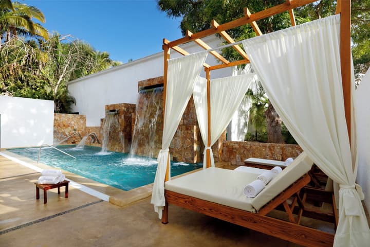 Family Selection at Grand Palladium Vallarta Resort & Spa - All Inclusive