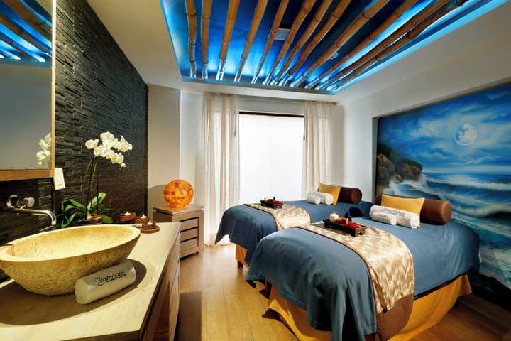 Family Selection at Grand Palladium Vallarta Resort & Spa - All Inclusive
