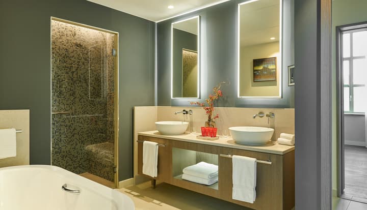 Intercontinental Lyon Hotel Dieu by IHG