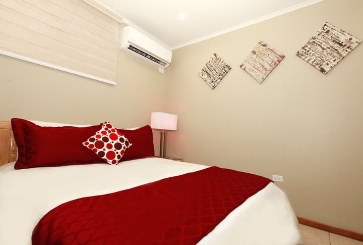Victoria City Hotel