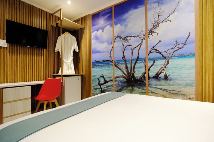 Victoria City Hotel