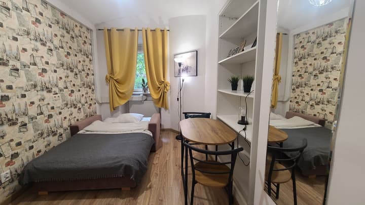 Lorf Hostel&Apartments