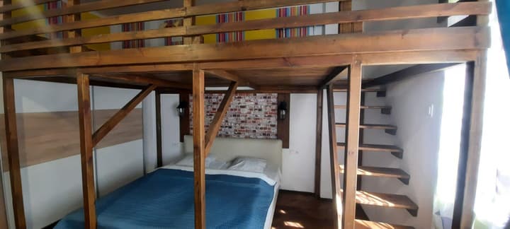 Lorf Hostel&Apartments