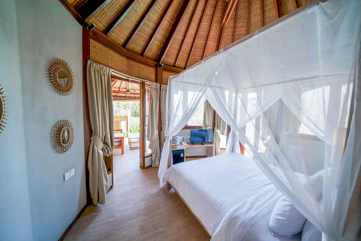 Ora Resort Avia Blue Lagoon