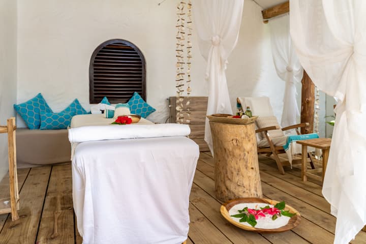 Bliss Hotel Praslin