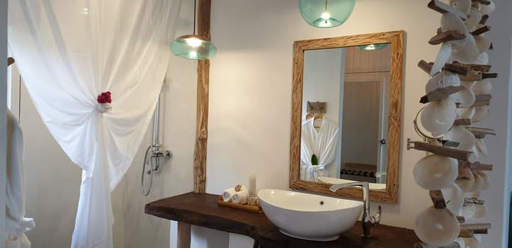 Bliss Hotel Praslin