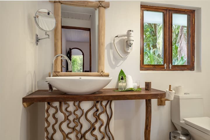 Bliss Hotel Praslin