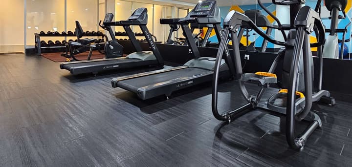 Days Hotel and Suites Fraser Business Park KL