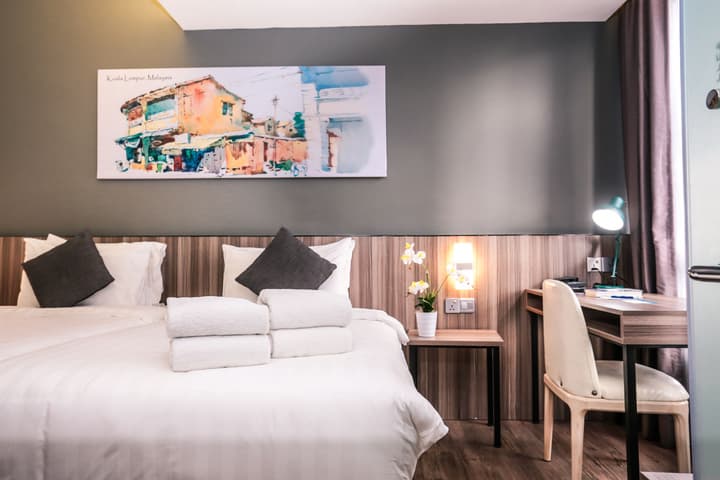 Days Hotel and Suites Fraser Business Park KL