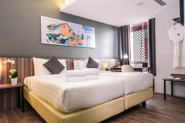 Days Hotel and Suites Fraser Business Park KL