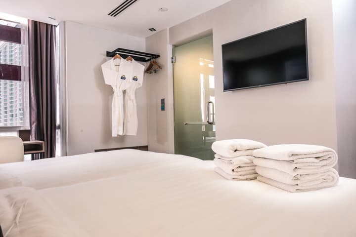 Days Hotel and Suites Fraser Business Park KL