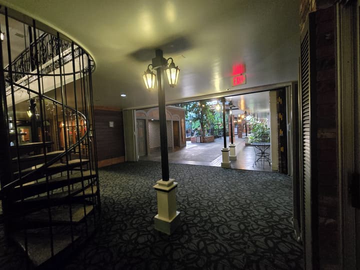 Heritage Inn
