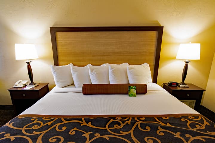 Heritage Inn