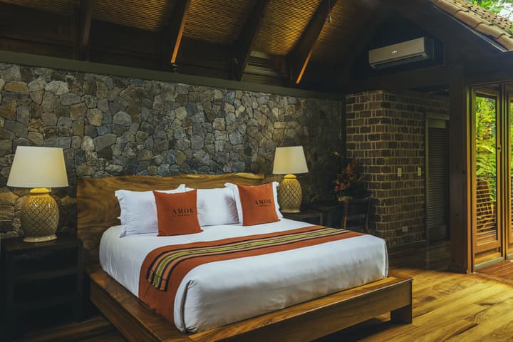 Amor Arenal Adults Friendly