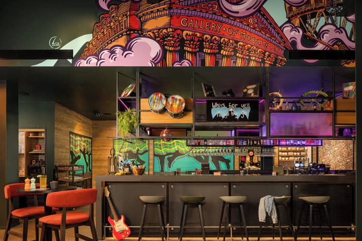 Moxy Glasgow Merchant City