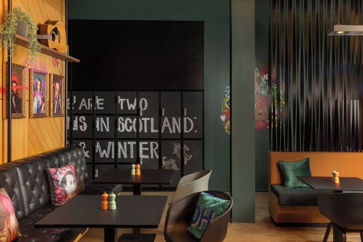 Moxy Glasgow Merchant City