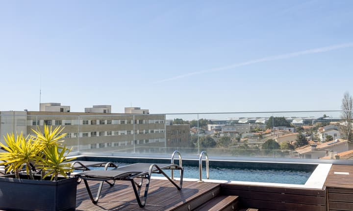 Oporto Airport & Business Hotel
