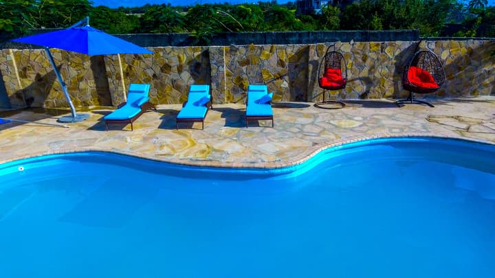 Sea Crest Hotel
