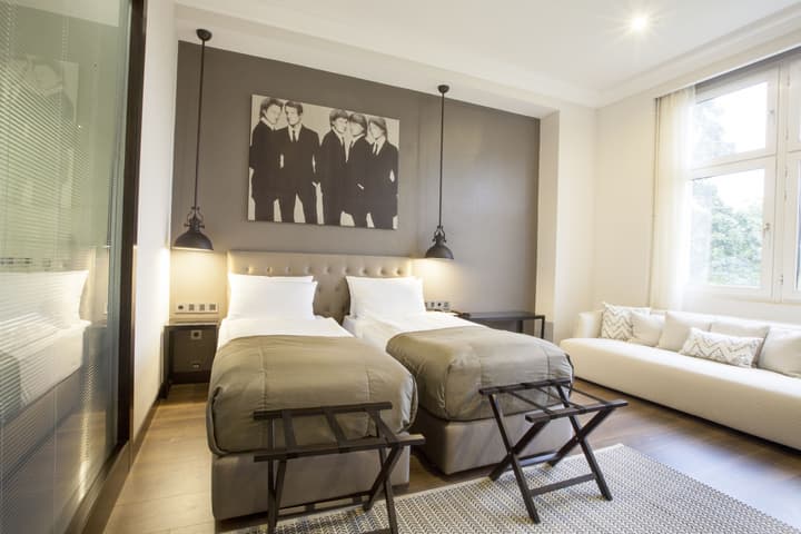Quentin XL Potsdamer Platz Hotel