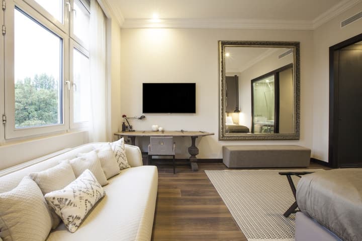 Quentin XL Potsdamer Platz Hotel
