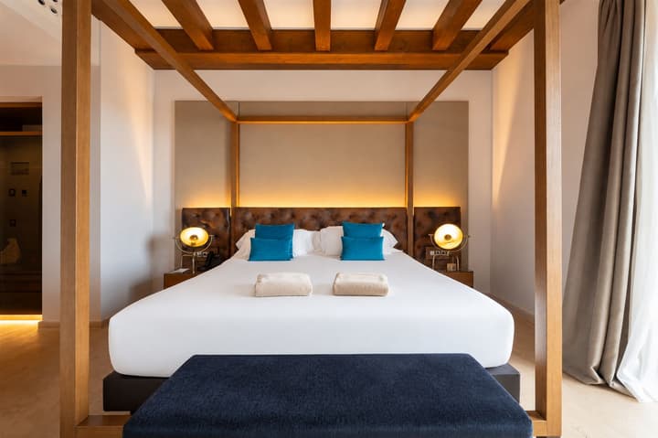 Hotel Creu de Tau Only Adults