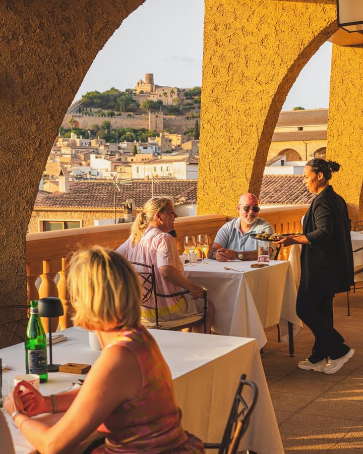 Hotel Creu de Tau Only Adults