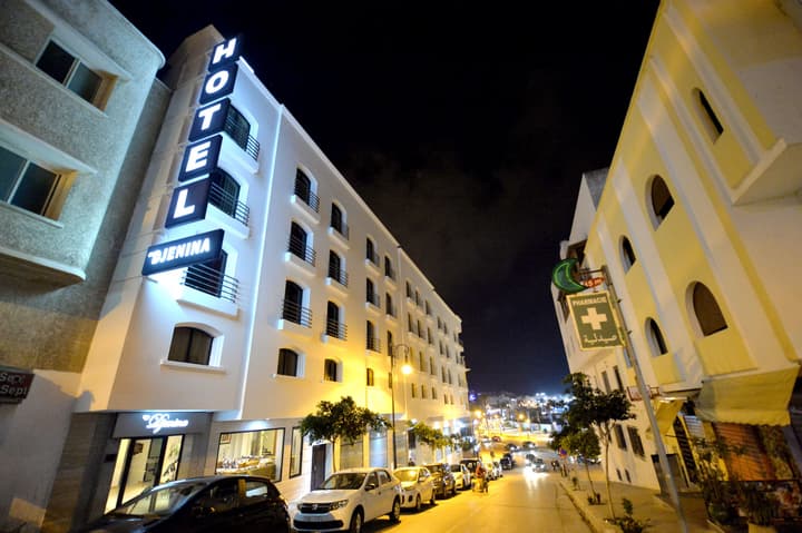 Hotel El  Djenina