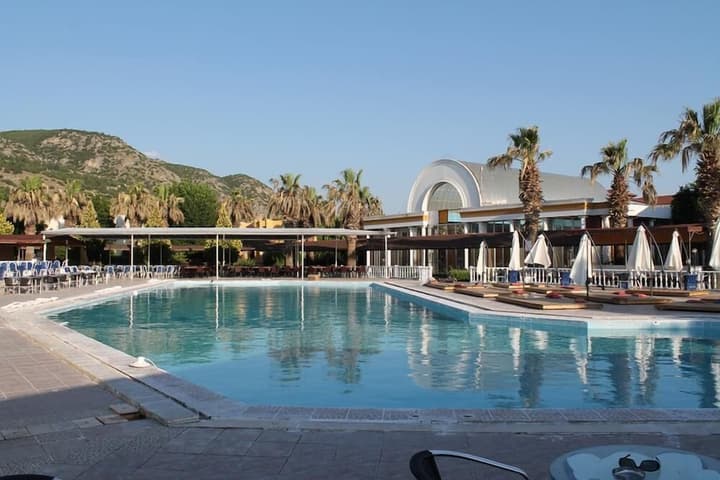 Barika Park Thermal Tatil Koyu
