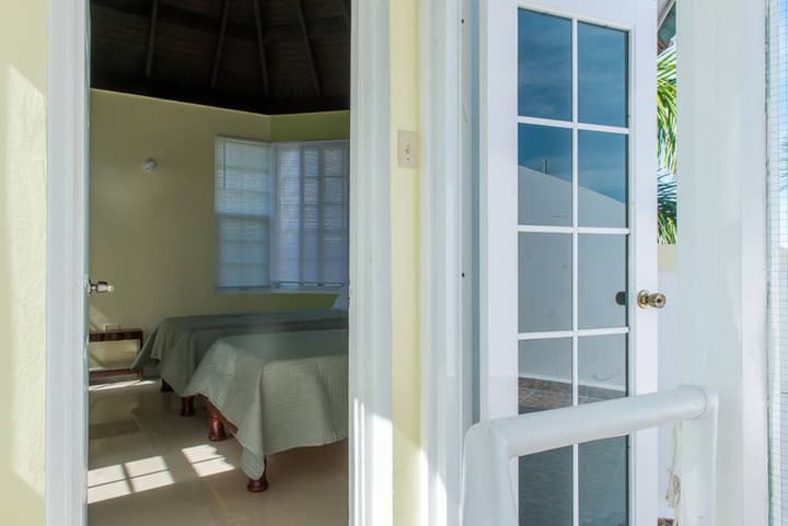 Sea Castle Vacation Villa