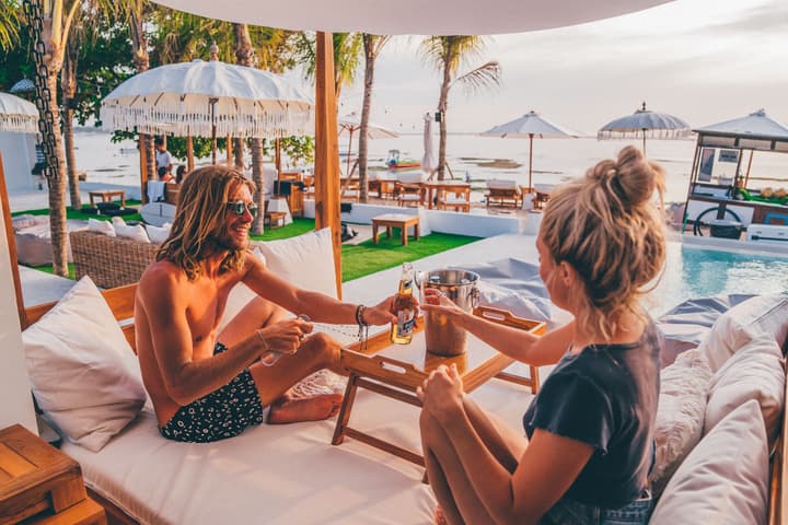 Ohana's Beachfront Resort & Beach Club