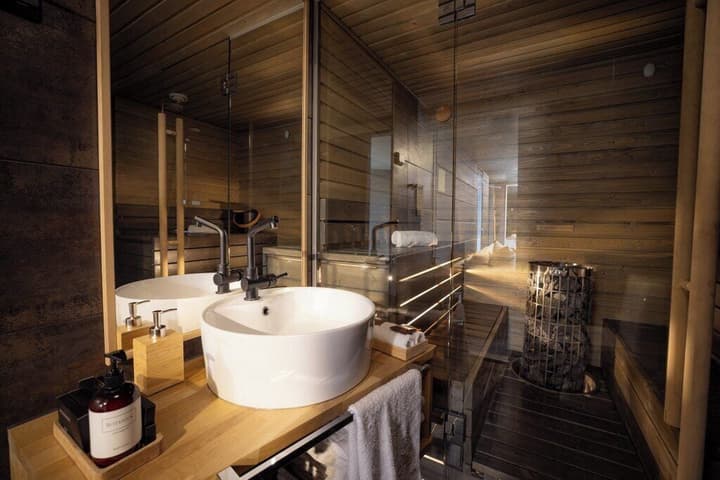 Arctic TreeHouse Hotel