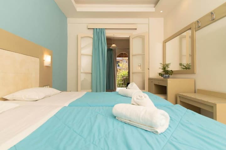 Porto Koukla Beach Hotel