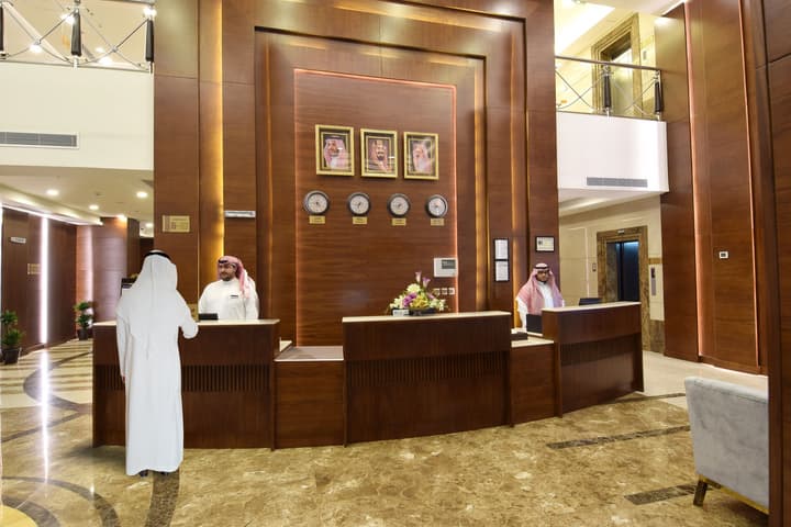 Zaha Al Munawara Hotel