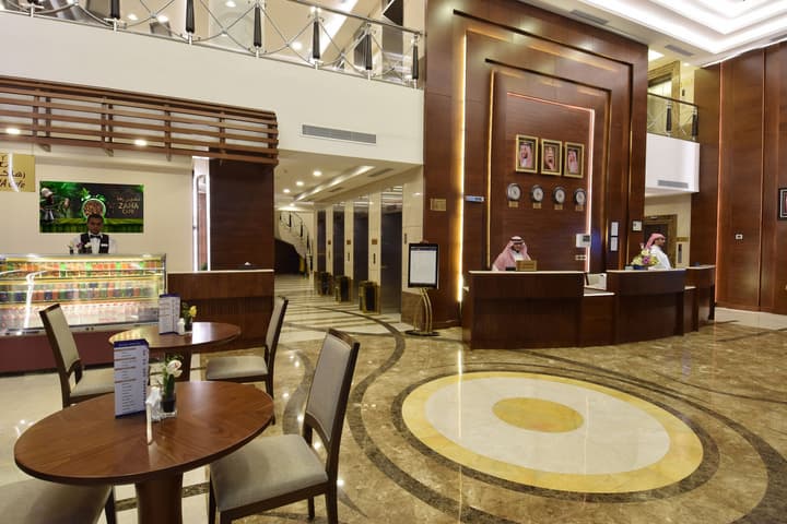 Zaha Al Munawara Hotel