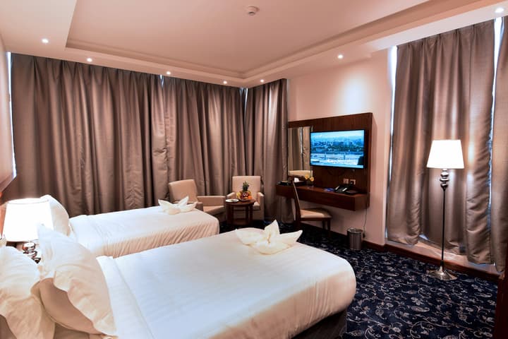Zaha Al Munawara Hotel