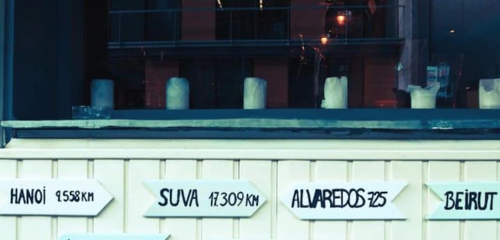 Barri Antic Hostel & Pub