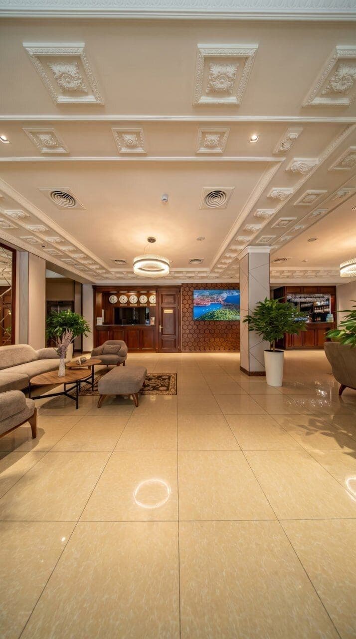 Grand Capital Hotel