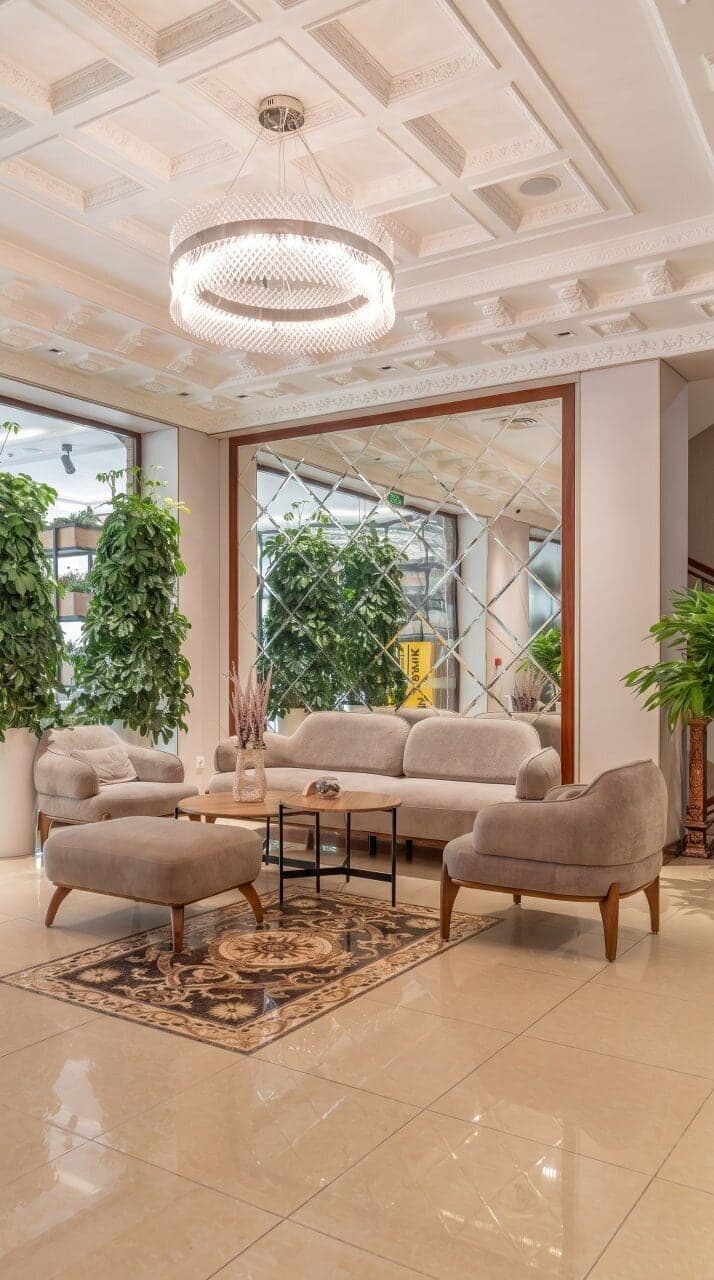 Grand Capital Hotel