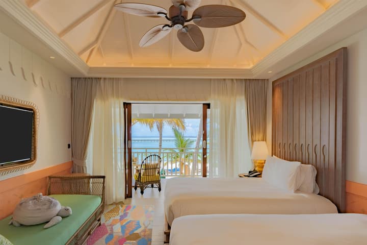 SAii Lagoon Maldives, Curio Collection by Hilton