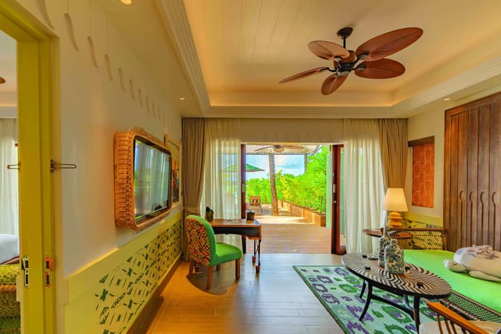 SAii Lagoon Maldives, Curio Collection by Hilton