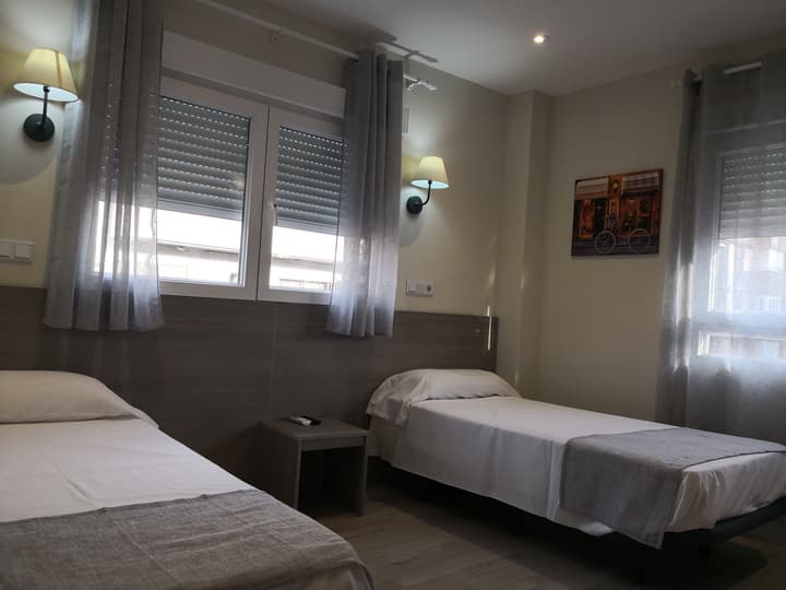 Hostal Golden Alcalá