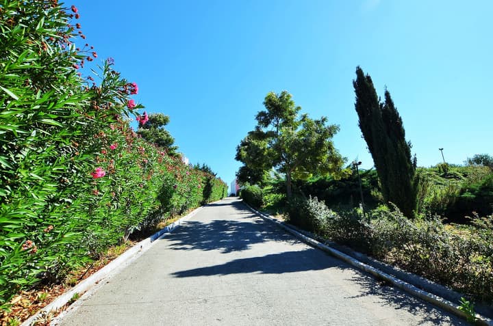 HILLTOP OASIS - Lisboa Oeiras