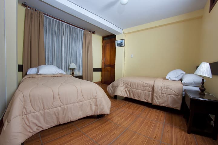 Yucay Plaza Inn