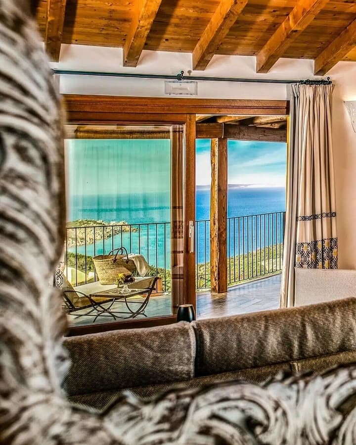 Punta Falcone Resort