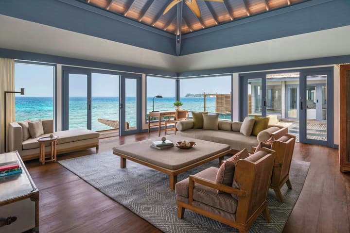 The Halcyon Private Isles Maldives, Autograph Collection