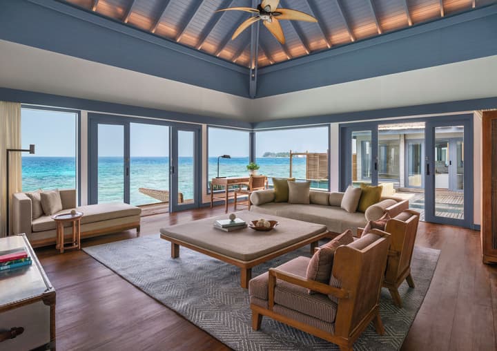 The Halcyon Private Isles Maldives, Autograph Collection