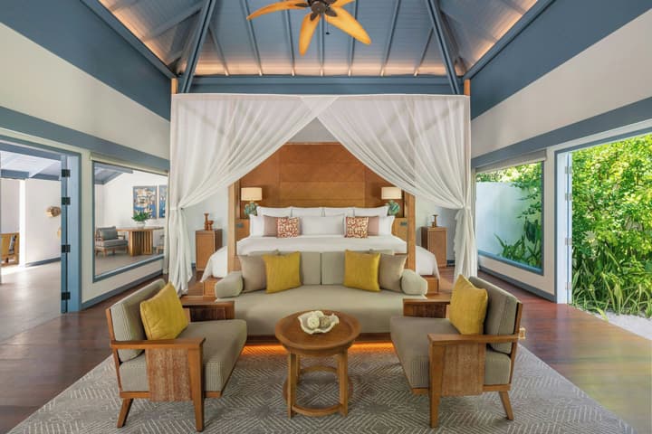 The Halcyon Private Isles Maldives, Autograph Collection