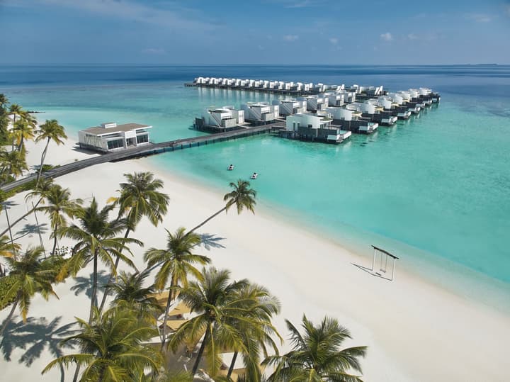 Jumeirah Olhahali Island