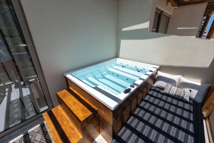 Nostos Beach Boutique Hotel