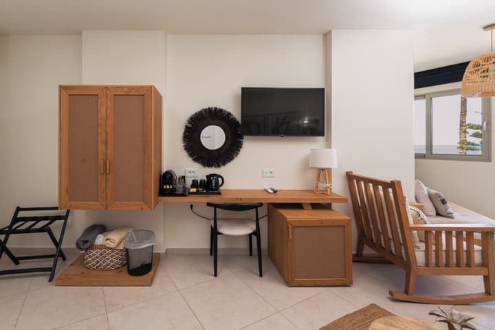 Nostos Beach Boutique Hotel